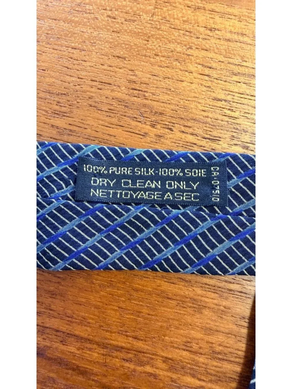 Giorgio Armani Cravatte Blue & Black Striped 100% Silk Neck Tie Made In Italy
